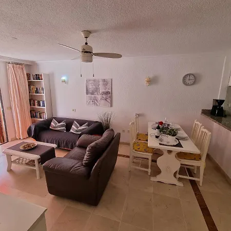 Casa Teide, Ground Floor Parque Santiago 1, Heated Pool, 100 M To Sea And Beach, Wifi Apartment *
