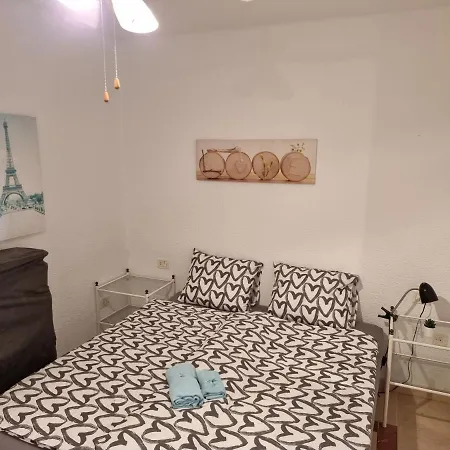 Апартаменты Casa Teide, Ground Floor Parque Santiago 1, Heated Pool, 100 M To Sea And Beach, Wifi Плая-де-лас-Америкас