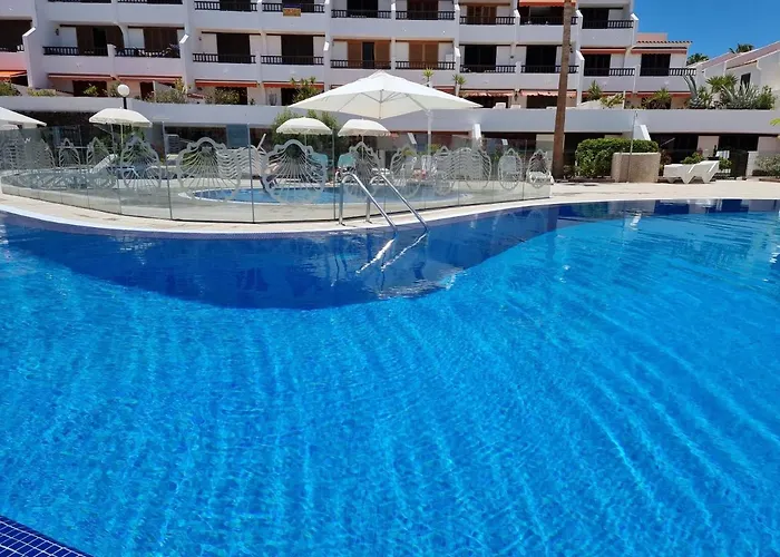 Daire Casa Teide, Ground Floor Parque Santiago 1, Heated Pool, 100 M To Sea And Beach, Wifi Playa de las Américas