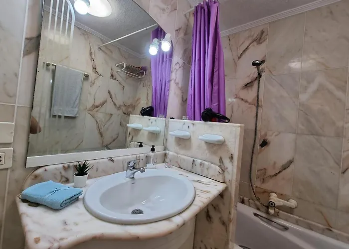 Casa Teide, Ground Floor Parque Santiago 1, Heated Pool, 100 M To Sea And Beach, Wifi Daire Playa de las Américas