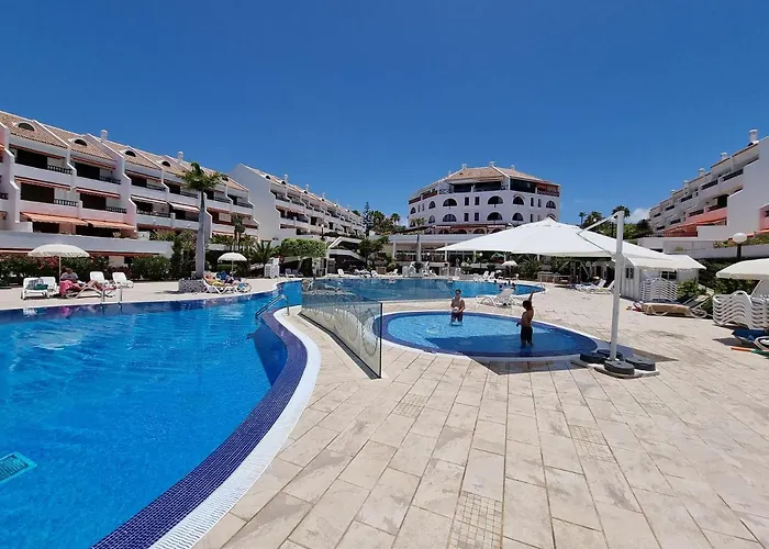 Casa Teide, Ground Floor Parque Santiago 1, Heated Pool, 100 M To Sea And Beach, Wifi Playa de las Americas (Tenerife)
